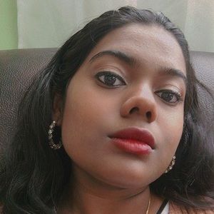 Meet your Posher, Dayona